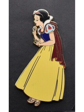 Disney DLR Snow White and the Seven Dwarfs 70th Anniversary LE 1000 Pin (C7)